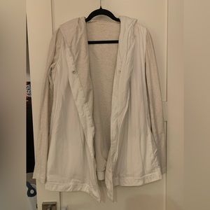 Lululemon blissed out wrap 6